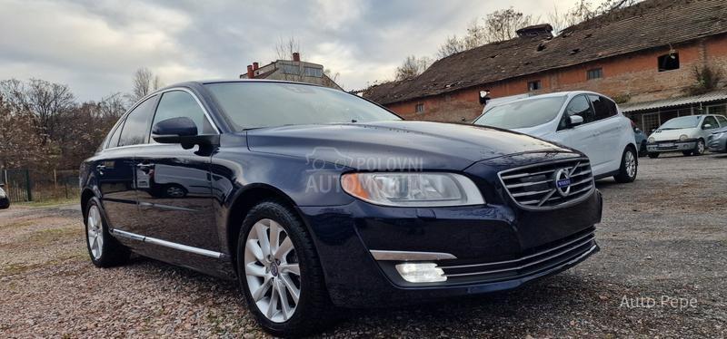 Volvo S80 2.4 D5 Summum