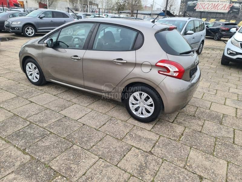 Peugeot 208 1.4hdi 8v pravi k m