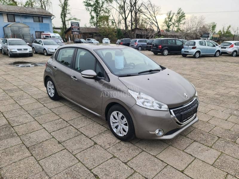 Peugeot 208 1.4hdi 8v pravi k m