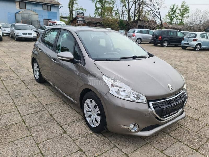 Peugeot 208 1.4hdi 8v pravi k m