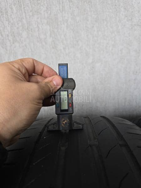 Continental 255/55 R19 Letnja