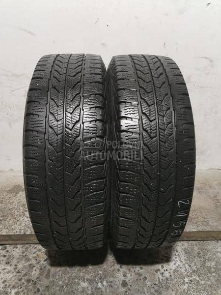 Goodyear 215/65 R16 Zimska