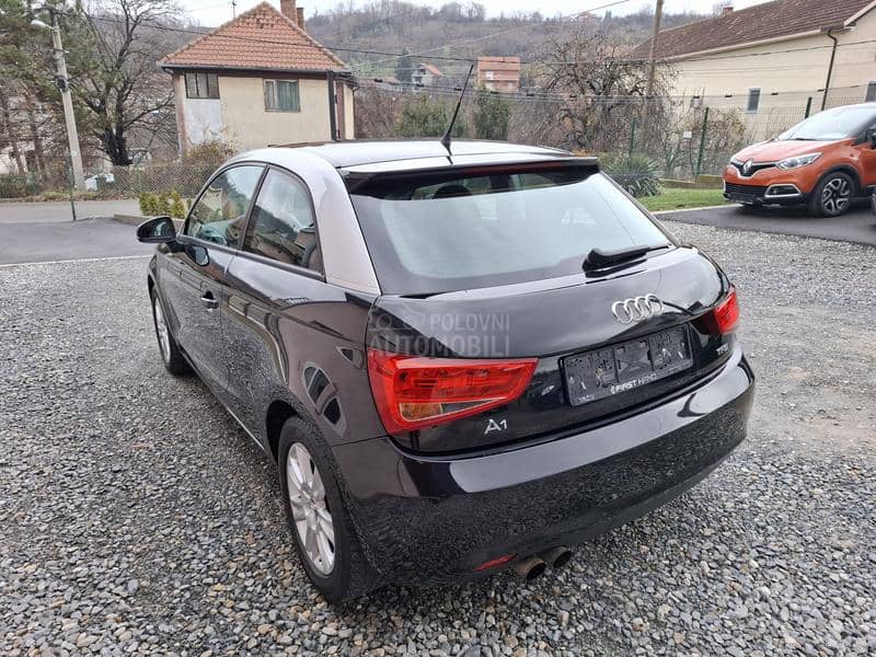 Audi A1 1.4 TFSI CH N O V