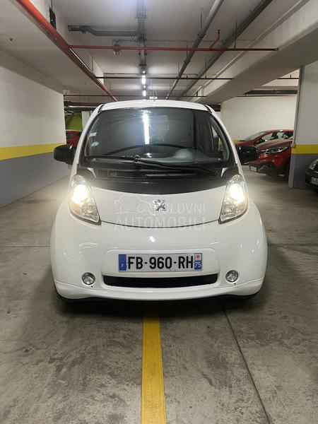 Peugeot iOn Ful Electric