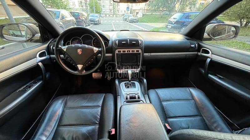 Porsche Cayenne 4.8 s