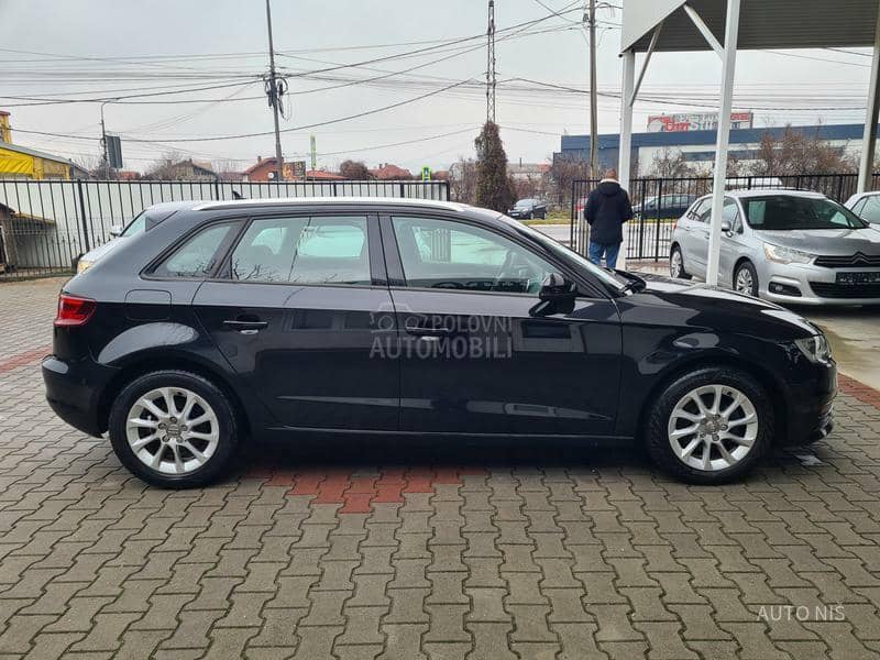 Audi A3 1.6 TDI S-TRONIC