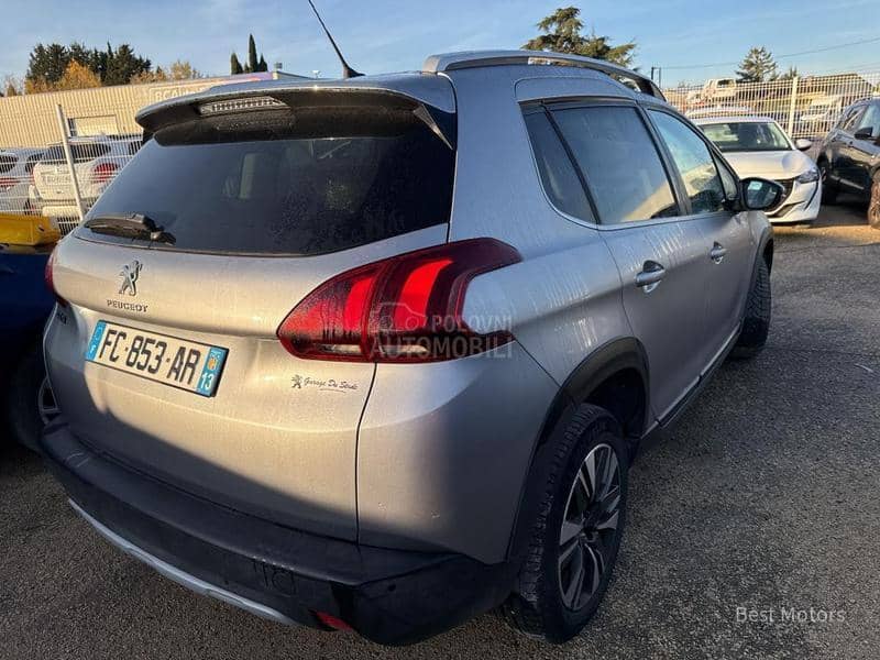 Peugeot 2008 1.5hdi eat6 allure