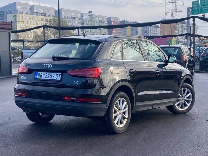 Audi Q3 2.0 TDi Quat S-tron