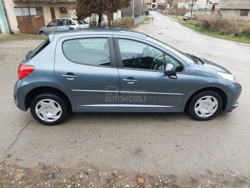 Peugeot 207 1.4I 8V XS