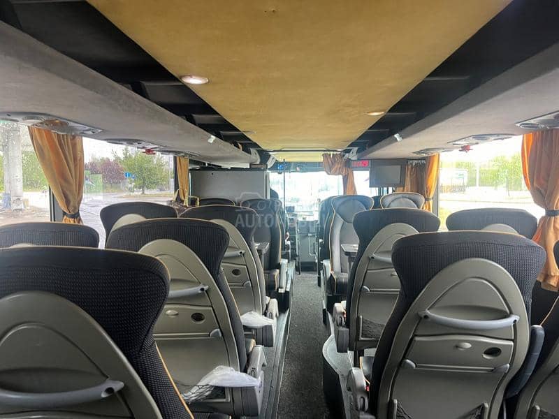 Vanhool t925