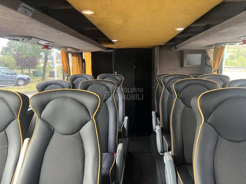 Vanhool t925