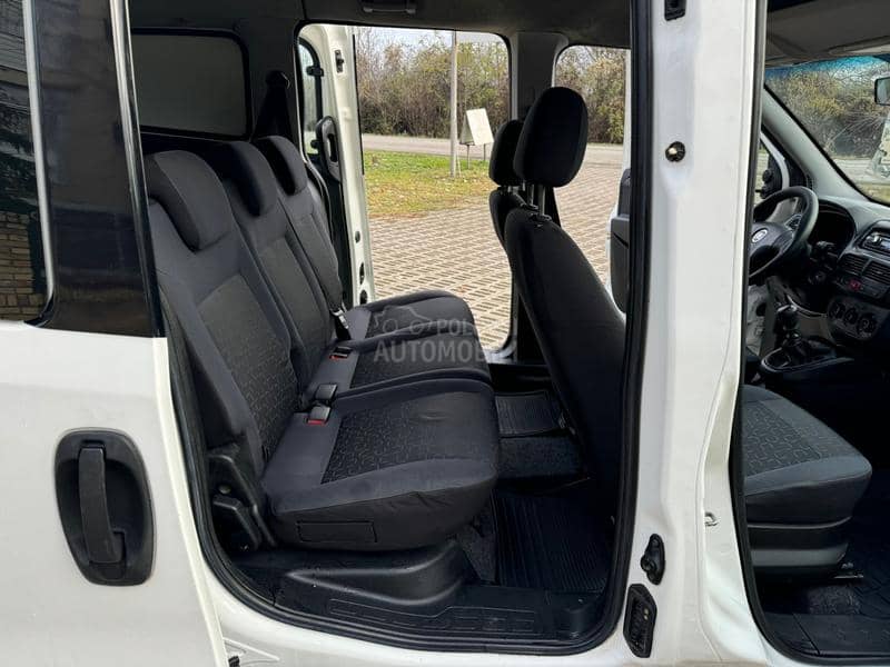 Fiat Doblo 1.6jtdm 5 sedista M.A.X.i