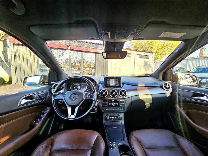 Mercedes Benz B 200 Exclusive