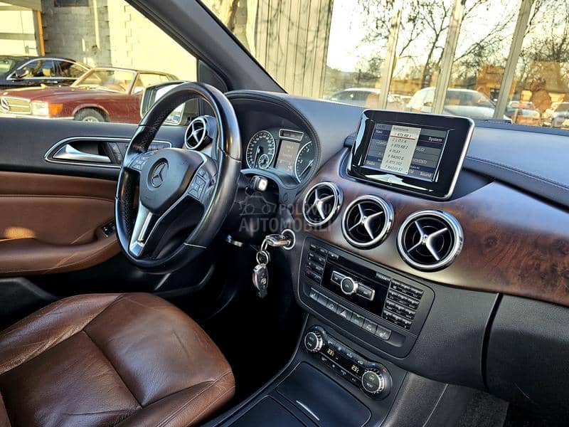 Mercedes Benz B 200 Exclusive