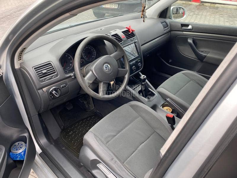 Volkswagen Golf 5 