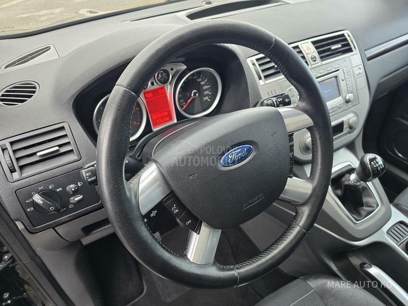 Ford Kuga 2.0TDCI/4X4/TITANIUM