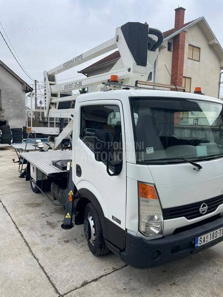 Nissan Cabstar