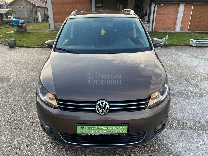 Volkswagen Touran 1.4tgi highline DSG