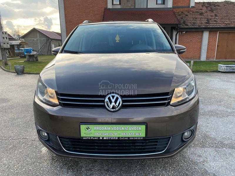 Volkswagen Touran 1.4tgi highline DSG