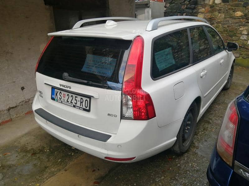 Volvo V50 2.0