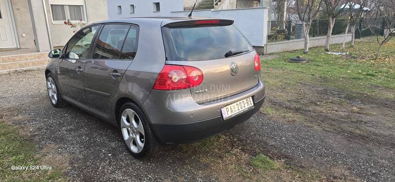 Volkswagen Golf 5 1.9 TDI