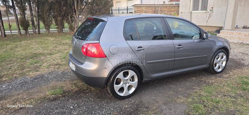 Volkswagen Golf 5 1.9 TDI