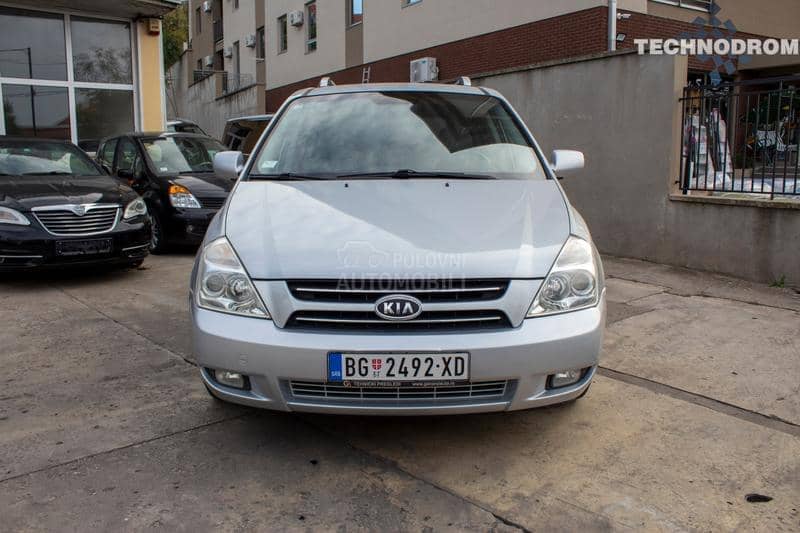 Kia Carnival CRDI 7 sedista SRB