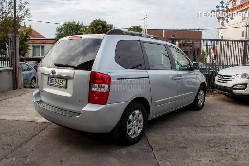 Kia Carnival CRDI 7 sedista SRB