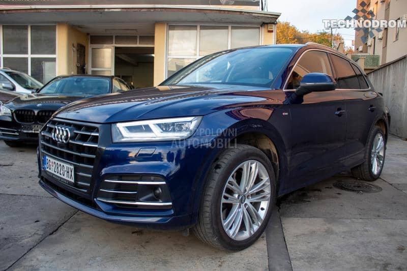 Audi Q5 55 TFSI E hybrid