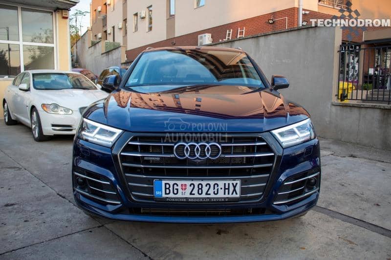 Audi Q5 55 TFSI E hybrid