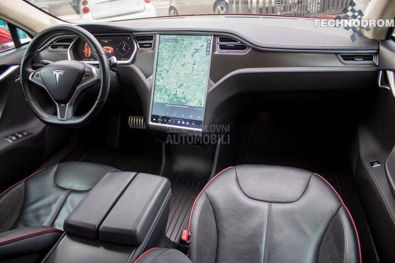 Tesla Model S P85 PLUS