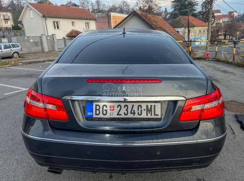 Mercedes Benz E 250 W212