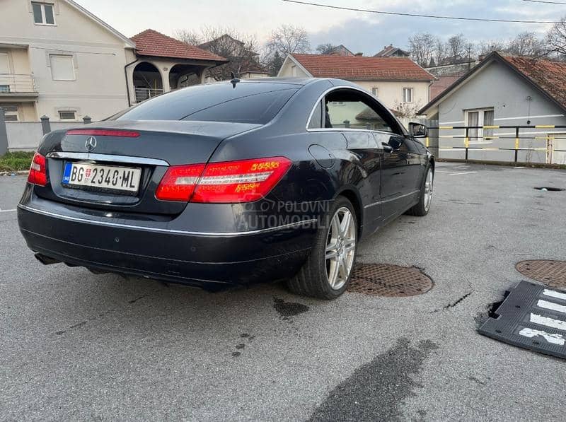 Mercedes Benz E 250 W212