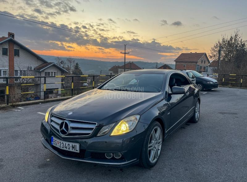 Mercedes Benz E 250 W212