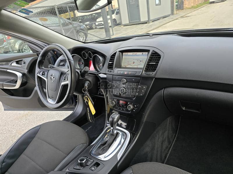 Opel Insignia 2.0 cdti COSMO