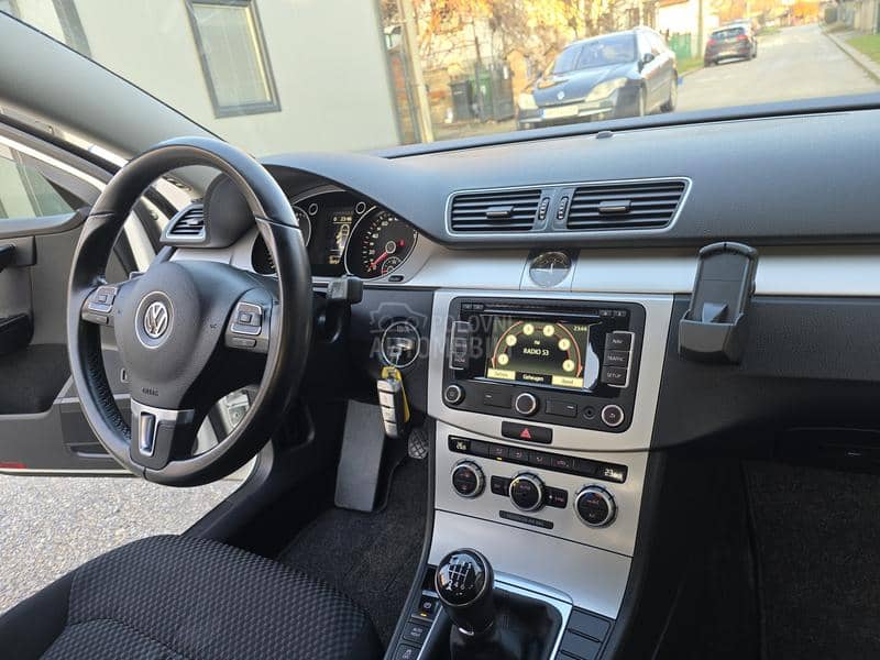 Volkswagen Passat B7 1.6 tdi