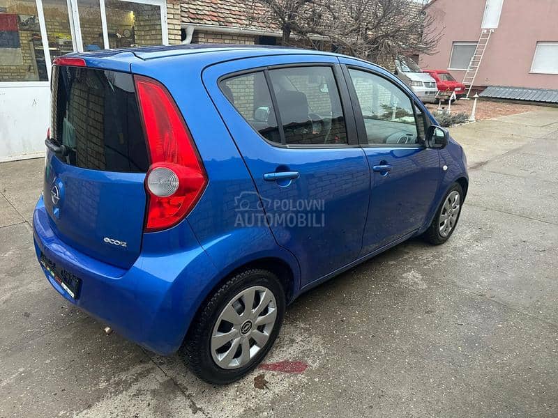 Opel Agila 1.0