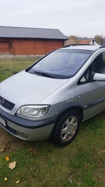 Opel Zafira 1.8