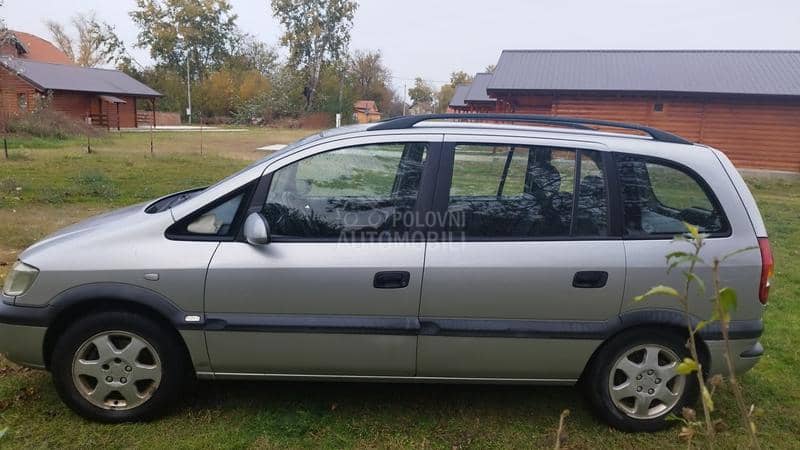 Opel Zafira 1.8