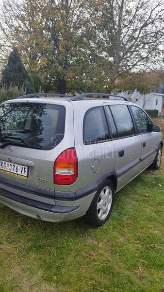 Opel Zafira 1.8