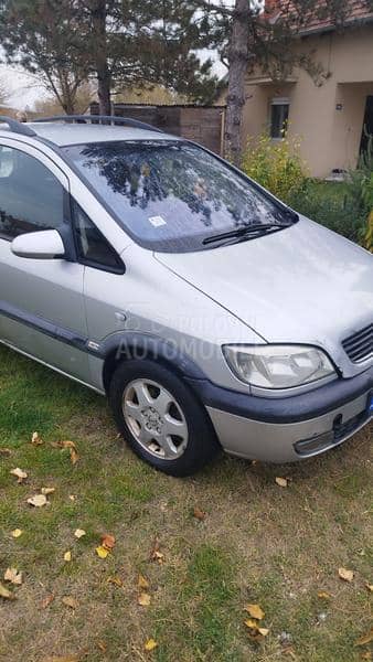 Opel Zafira 1.8