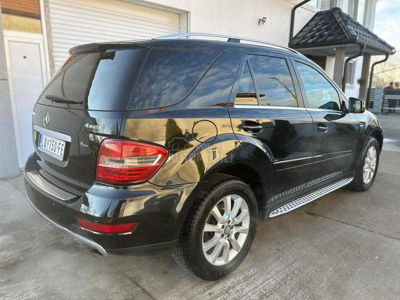 Mercedes Benz ML 350 Grand Edition