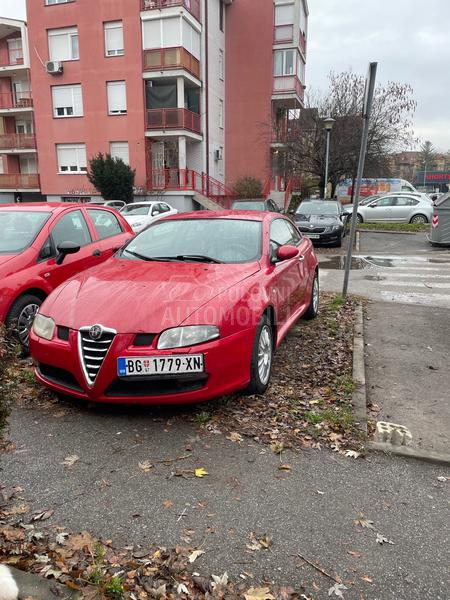 Alfa Romeo GT 