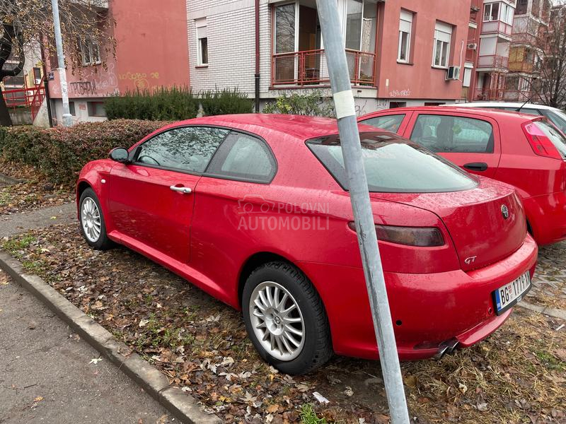 Alfa Romeo GT 