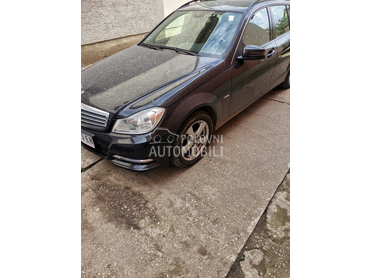 Mercedes Benz A 220 