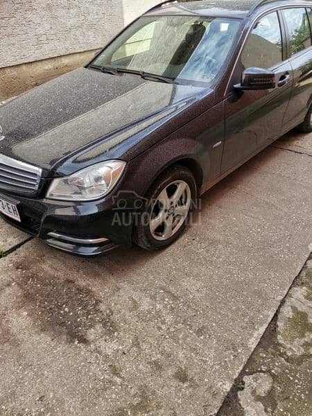 Mercedes Benz A 220 