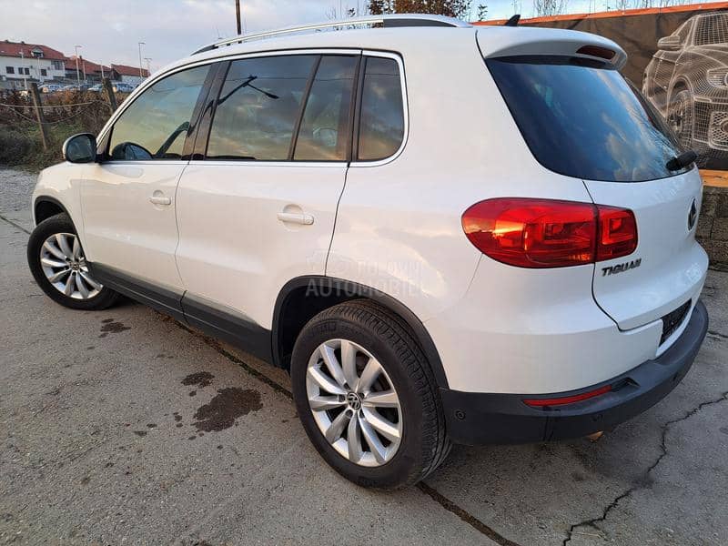 Volkswagen Tiguan 2.0Tdi  /SPORTLINE/