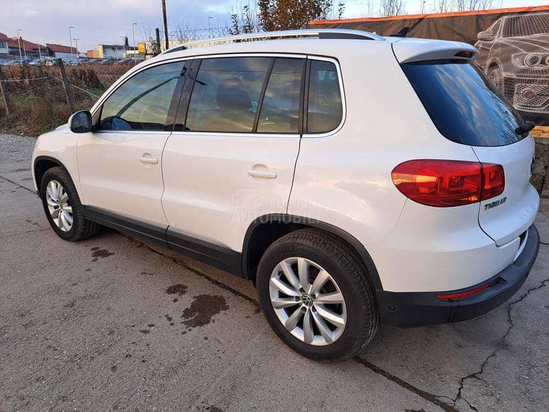 Volkswagen Tiguan 2.0Tdi  /SPORTLINE/