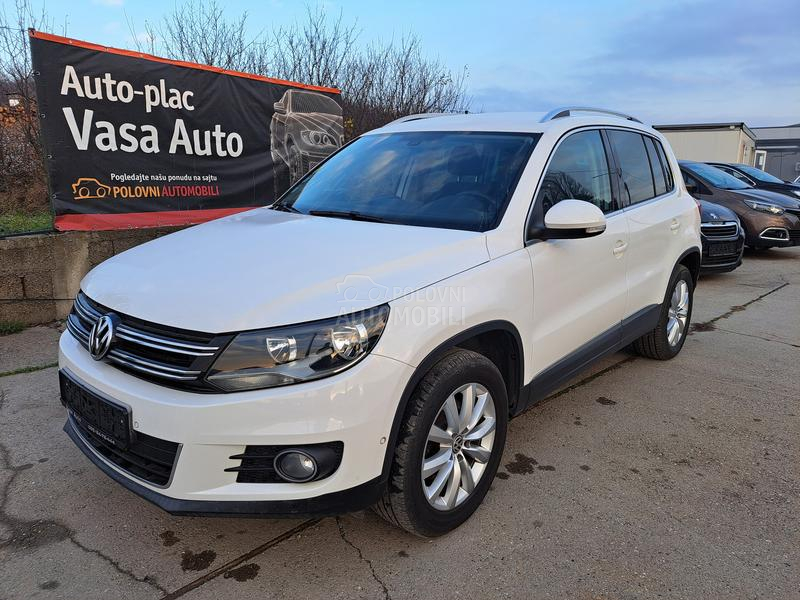 Volkswagen Tiguan 2.0Tdi  /SPORTLINE/