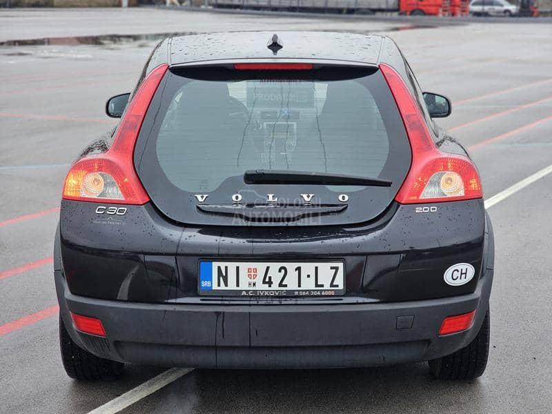 Volvo C30 2.0hdi VlasnicVserv